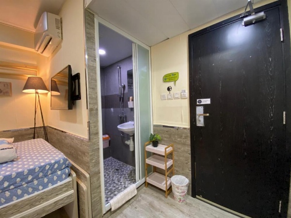 Hong Kong Hostel (Tsim Sha Tsui Mansion) image 15